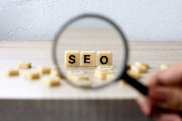Comment mesurer l'efficacité d'une agence SEO ?