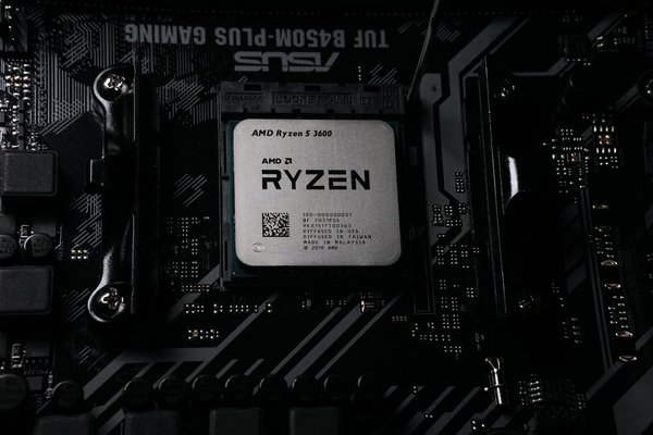 Le meilleur du hardware : Comparatif AMD Ryzen vs Intel Core, Asus Prime A620M-A et GeForce RTX 3060